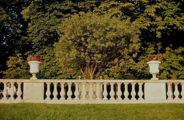 Terrace, Luxembourg Gardens, 2006